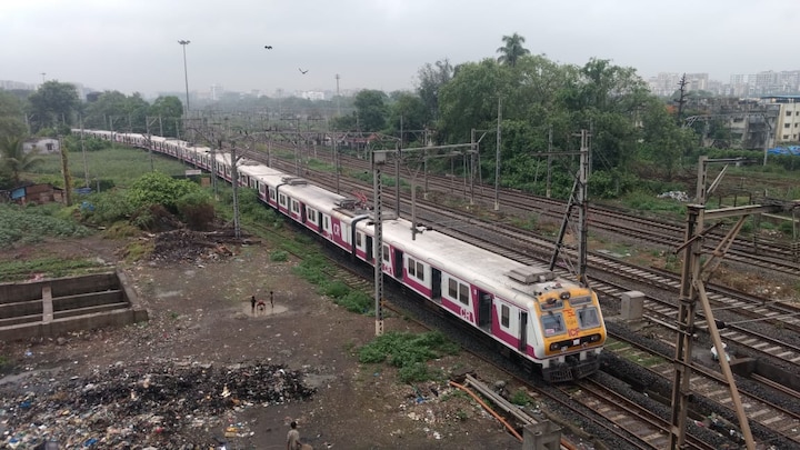 Mumbai Local Accidents : 12 passengers died on same day at various stations मुंबई लोकलवर एकाच दिवशी विविध अपघातात 12 प्रवाशांचा मृत्यू