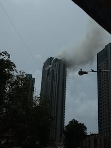 दीपिका राहात असलेल्या इमारतीला भीषण आग, फायर ब्रिगेडकडे उंच शिडीच नाही