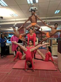 जागतिक मल्लखांब दिन : माझाच्या न्यूजरुममध्ये मल्लखांबाची थरारक प्रात्यक्षिकं