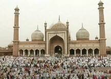 देशभरात ईदचा उत्साह, राष्ट्रपती, पंतप्रधानांच्या शुभेच्छा