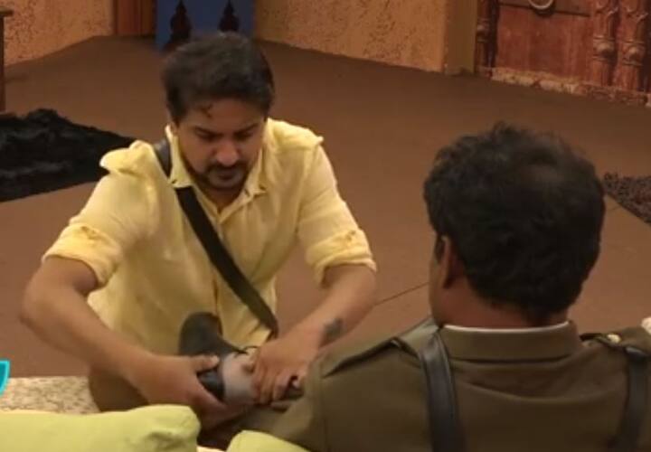 बिग बॉसने नंदकिशोरला बहाल केलेल्या हुकूमशाहाच्या पदामुळे त्याला विशेष अधिकार प्राप्त झाले आहेत. मंगळवारच्या भागात बिग बॉसने 'हुकूमशाह' हे साप्ताहिक कार्य स्पर्धकांना दिलं आहे. यामध्ये नंदकिशोर हुकूमशाह आहे, तर इतर सर्व स्पर्धक त्याची जनता आहेत. हुकूमशाह देईल तो आदेश मान्य करणं जनतेला क्रमप्राप्त आहे.