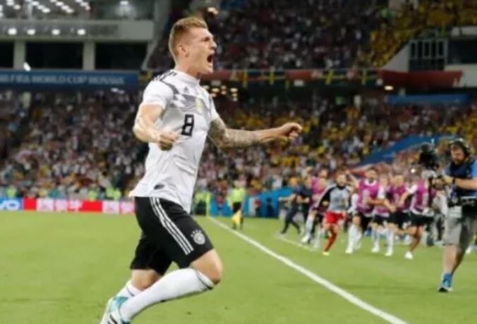 FIFA World Cup 2018 germany beat Sweden Toni Kroos FIFA World Cup 2018 : टोनी क्रूसचा निर्णायक गोल, जर्मनीची स्वीडनवर मात