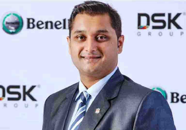 DSK son shirish kulkarni surrendered himself to Pune police डीएस कुलकर्णींच्या मुलालाही अटक, 2 जुलैपर्यंत पोलीस कोठडी