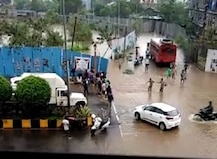 आठ चिमुरड्यांना वाचवताना वसईत व्हॅनचालकाने प्राण गमावले