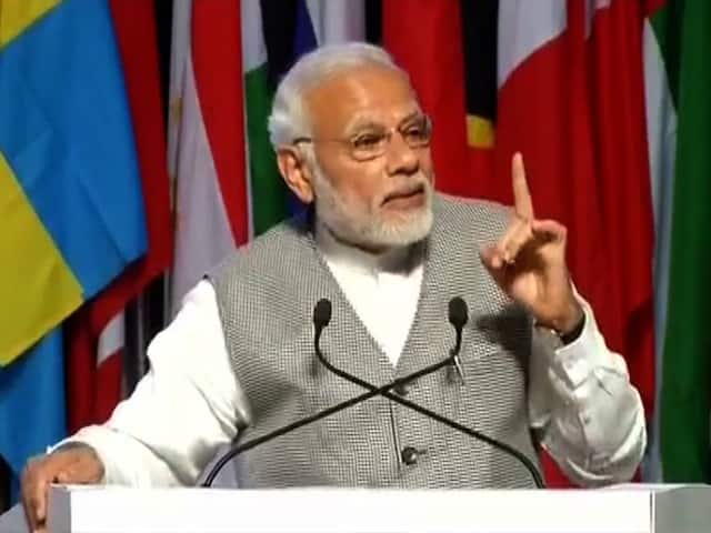 काँग्रेस आजही आणीबाणीच्या मानसिकतेत : पंतप्रधान मोदी