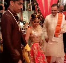 \'मसान\'फेम अभिनेत्री श्वेता त्रिपाठी आणि रॅपर चैतन्य शर्मा विवाहबंधनात