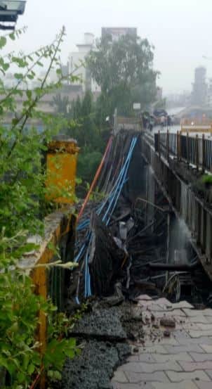 पूल दुर्घटना : पश्चिम रेल्वेवर दोन्ही दिशेची वाहतूक पूर्वपदावर