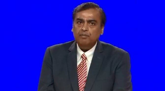 गीगा टीव्ही सेट टॉप बॉक्समध्ये बहुतांश सर्व भारतीय भाषांमध्ये व्हॉईस कमांडची सुविधा असेल. 4K रिझॉल्युशनचा हा सेट टॉप बॉक्स असेल. 