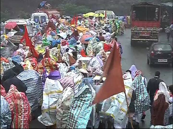 लाखो वारकरी देहू नगरीत असल्याने त्यांच्या सुरक्षेसाठी तसेच पालखी सोहळ्याच्या सुरक्षेच्या दृष्टीने काही खास खबरदारी घेण्यात आली आहे.