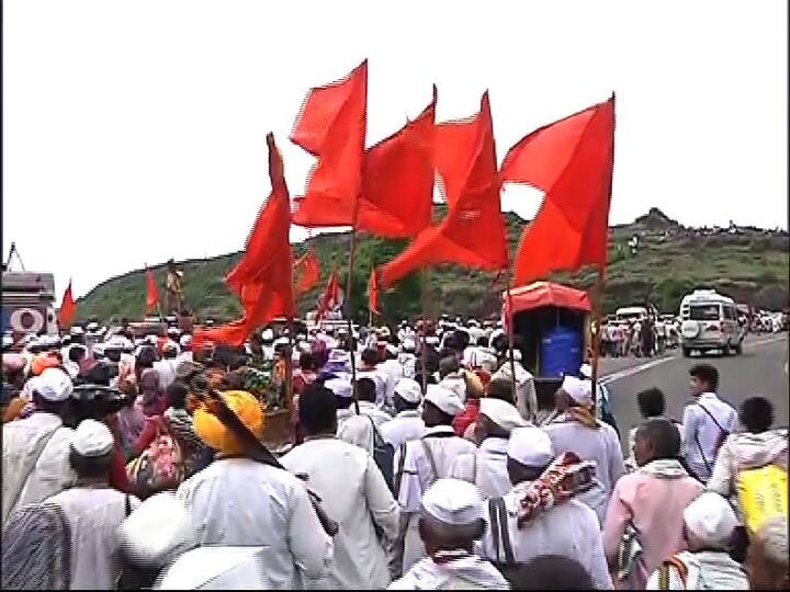 डोळ्यांचे पारणे फेडणारं असं दिवेघाटातील दृष्य