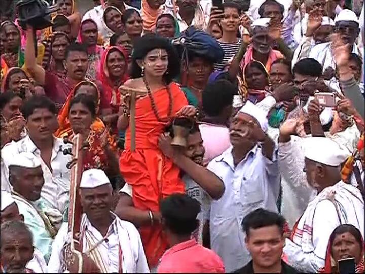 टाळ-मृदुंगाच्या गजरात संपूर्ण दिवेघाटात दुमदुमला