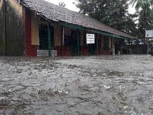 वसईत सांग सांग भोलानाथची शाळा, शाळेभोवती 4 फुटांचं तळं