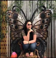 मान्यता दत्त मुलांसह सिंगापूरमध्ये, सोशल मीडियावर फोटो शेअर