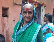 सांगली महापालिका निवडणुकीत 73 वर्षीय आजीबाईंची एंट्री