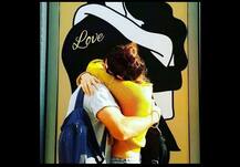 PHOTO : विराट-अनुष्काचा रोमान्स जेव्हा कॅमेऱ्यात कैद होतो...