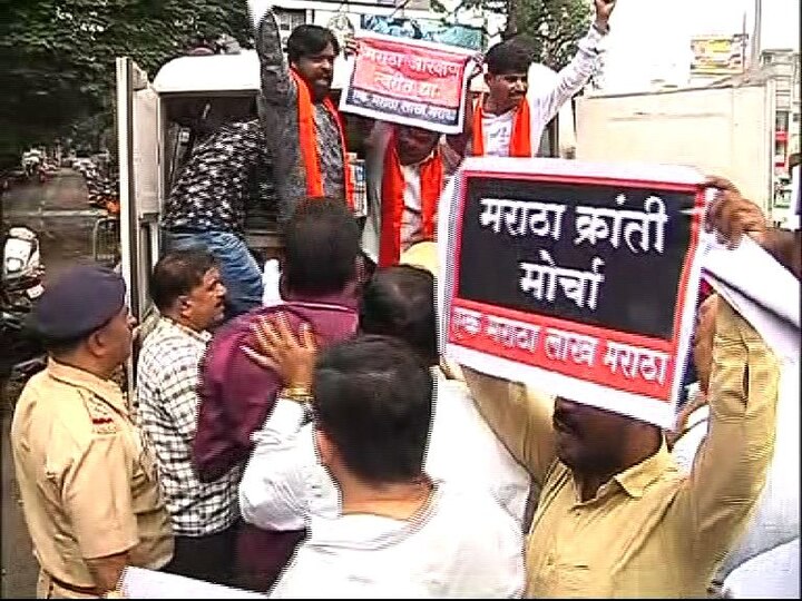 Over 25 workers of maratha morcha detained before CM Devendra Fadnavis pune, pimpri chinchwad tour मुख्यमंत्र्यांचा पिंपरी दौरा, मराठा मोर्चाचे 25-30 कार्यकर्ते ताब्यात