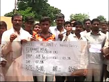 आठवड्यानंतरही दूधदर जैसे थे, 15 ते 20 रुपयांवर शेतकऱ्यांची बोळवण