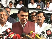 मान्यवरांची बैठक संपली, आरक्षणासाठी कटिबद्ध: मुख्यमंत्री