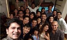 \'बिग बॉस मराठी\'च्या स्पर्धकांना महेश मांजरेकरांची पार्टी