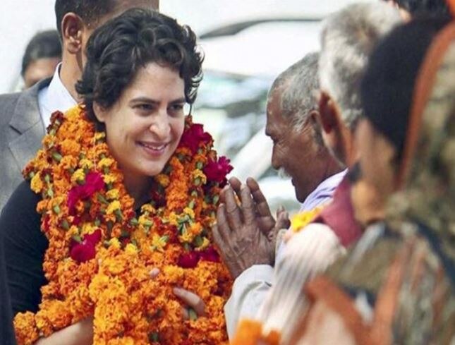 senior congress leaders backs priyanka gandhi for congress president काँग्रेस अध्यक्षपदासाठी प्रियांका गांधी यांच्या नावाची जोरदार चर्चा