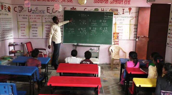 1500 school boycotts on school in Parbhani for Maratha Reservation Demand मराठा आरक्षणाच्या मागणीसाठी परभणीत 1500 विद्यार्थी संपावर