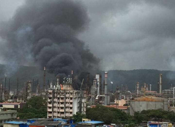 तेल आणि गॅस निर्मिती करणारी ही कंपनी असून, मुंबई आणि कोचीनमध्ये दोन सर्वात मोठ्या रिफायनरी आहेत.