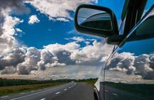 विमानाने येऊन 500 कार चोरी, इनामी चोरट्याला अखेर बेड्या