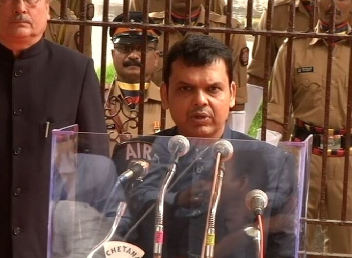 CM Devendra Fadnavis address on 72nd Independence Day, claim 8 lack jobs created in maharashtra राज्यात संघटित क्षेत्रात 8 लाख रोजगार उपलब्ध : मुख्यमंत्री