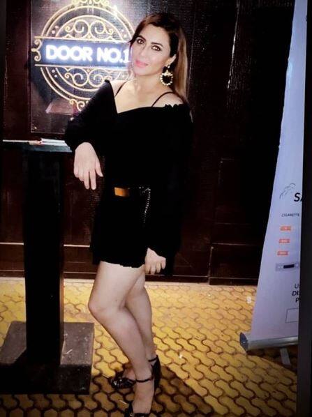 टीव्हीवरील 'गंगा' या मालिकेत ती अखेरची दिसली होती. मागील काही वर्षांत तिने आपल्या लूकमध्ये फारच बदल केला.