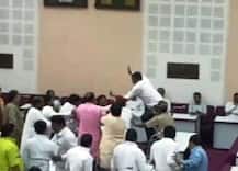 वाजपेयींच्या श्रद्धांजली प्रस्ताव विरोध प्रकरण, एमआयएम नगरसेवक अटकेत