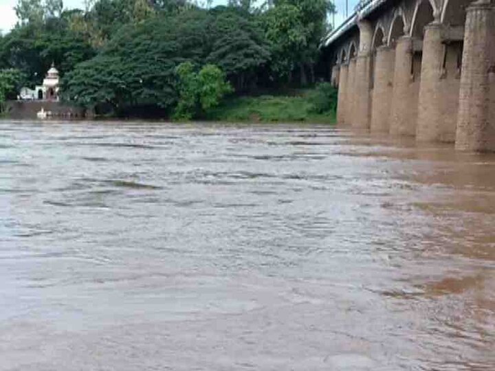 Increas water level of Krishna and Varna rivers in Sangli सांगलीत कृष्णा आणि वारणा नद्यांच्या पातळीत मोठी वाढ