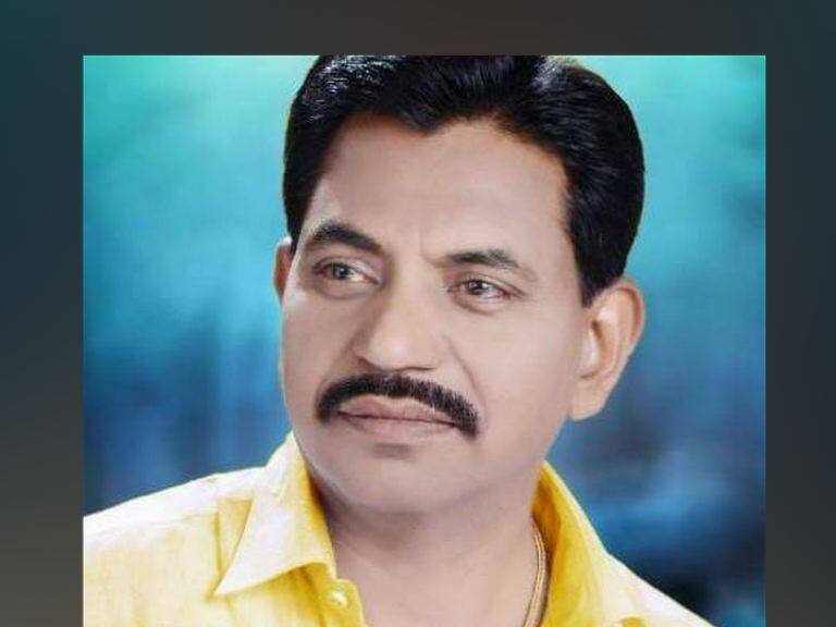 Politician Asifkhan killed by unknown person in Akola अकोल्यात भारिप-बहुजन महासंघाच्या नेत्याची हत्या