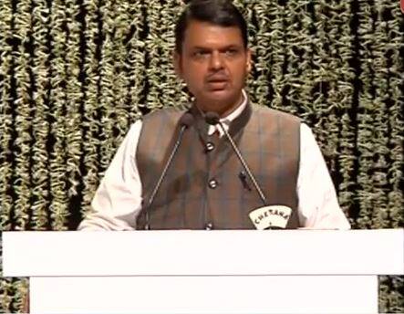 Atal bihari vajpeyee memorial will set up in Mumbai अटलजींचं मुंबईत स्मारक उभारणार : देवेंद्र फडणवीस