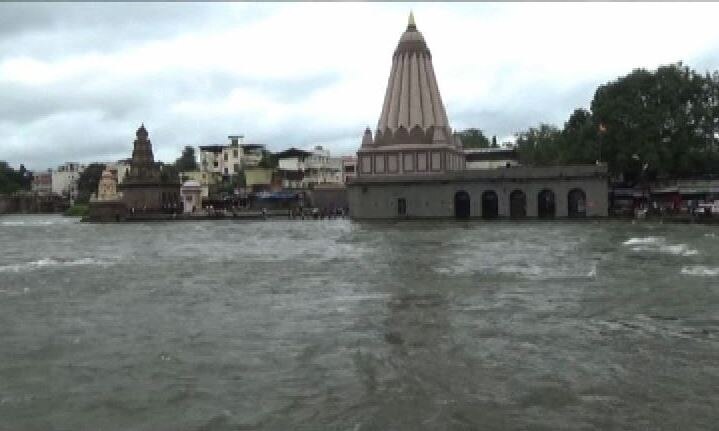 वाईच्या प्रसिद्ध गणेश मंदिरात पाणी, साताऱ्यात जोरदार पाऊस