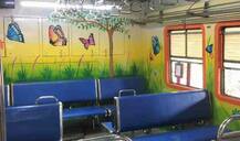 आता लोकलचा प्रवास नव्या रंगात, नव्या ढंगात