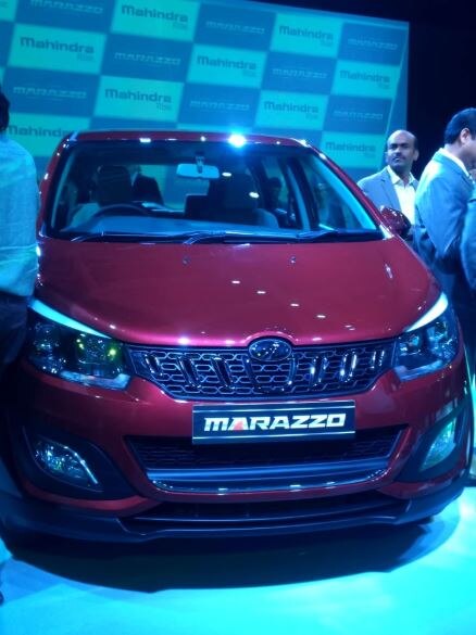 मराझो गाडी नाशिकमध्ये बनवली जाणार असल्याने नाशिकच्या उद्योग क्षेत्राला नवी उभारी मिळणार आहे. यानंतर दुसऱ्या गाडीचे नाशिकमध्ये मॅन्युफॅक्चरिंग नाशिकमध्ये केलं जाणार आहे.