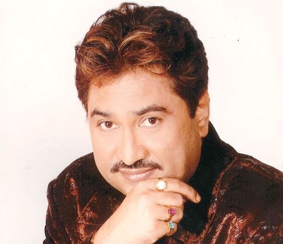 FIR against Bollywood singer Kumar Sanu for singing till late hours latest update प्रसिद्ध पार्श्वगायक कुमार सानू यांच्याविरोधात गुन्हा