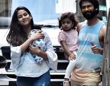 शाहीद-मीरा यांच्या बाळाची पहिली झलक