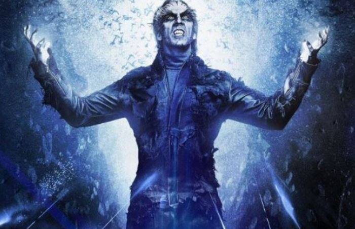 ‘2.0’च्या VFX वरील खर्च 100-200 कोटी नव्हे, तर तब्बल.... Rajnikant and Akshay Kumar starrer 2 point 0 films vfx budget is 544 crores Latest Updates ‘2.0’च्या VFX वरील खर्च 100-200 कोटी नव्हे, तर तब्बल....