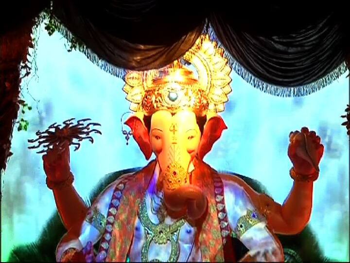 या आधुनिक तंत्राच्या सहाय्याने निसर्ग जिवंत स्वरुपात भाविकांना पाहाता येणार आहे. प्रसिद्ध कला दिग्दर्शक नितीन देसाई यांनी ही करामत करुन दाखवली आहे.