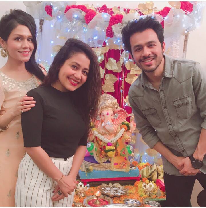 गायिका नेहा कक्कर (PHOTO - ट्विटर)