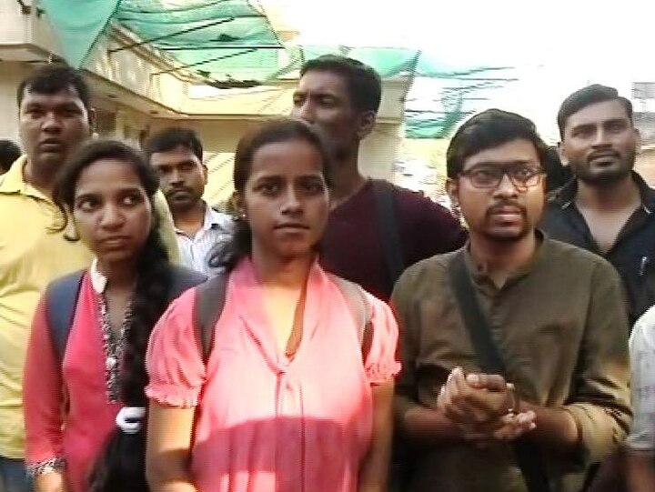 Competitive exams student demands to close Mahapariksha portal ‘महापरीक्षा’ पोर्टल बंद करा, स्पर्धा परीक्षा देणाऱ्या विद्यार्थ्यांची मागणी