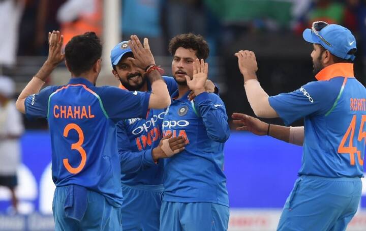 आशिया चषकात 10 विकेट घेणाऱ्या कुलदीप यादवने कारकीर्दीत पहिल्यांदाच 700 गुण घेत तिसऱ्या क्रमांकावर झेप घेतली.