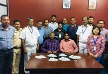 गोव्यात दाबोळी विमानतळावर 22 लाख विदेशी चलनासह चौघांना अटक