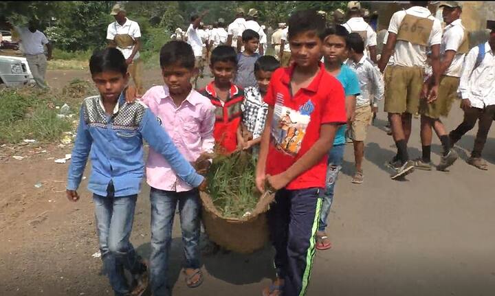 या तुकडीच्या वतीनं या गावात नेहमी प्रबोधनात्मक आणि सामाजिक उपक्रम राबवण्यात येत असतात. 