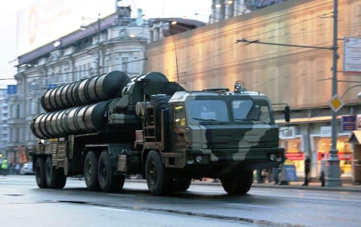 काय आहे रशियाची S-400 वायु संरक्षण प्रणाली? what is s 400 how it works and need for India and risk of CAATSA काय आहे रशियाची S-400 वायु संरक्षण प्रणाली?