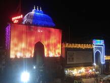 तुळजाभवानी मंदीरात नेत्रदिपक आकर्षक विद्युत रोषणाई