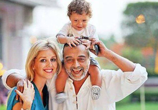 गायक, अभिनेता लकी अली आणि तिसरी पत्नी केट एलिझाबेथ