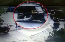 रिक्षाचालकाची मुजोरी, महिला वाहतूक पोलिसाला फरफटत नेलं!