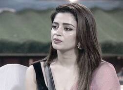 'बिग बॉस'च्या घरातून अभिनेत्री नेहा पेंडसे बाद